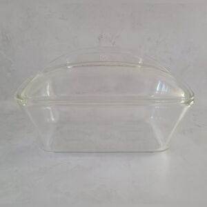 Westinghouse Electric Co. Refrigerator Clear Glass Bread/Meatloaf Dish With Lid